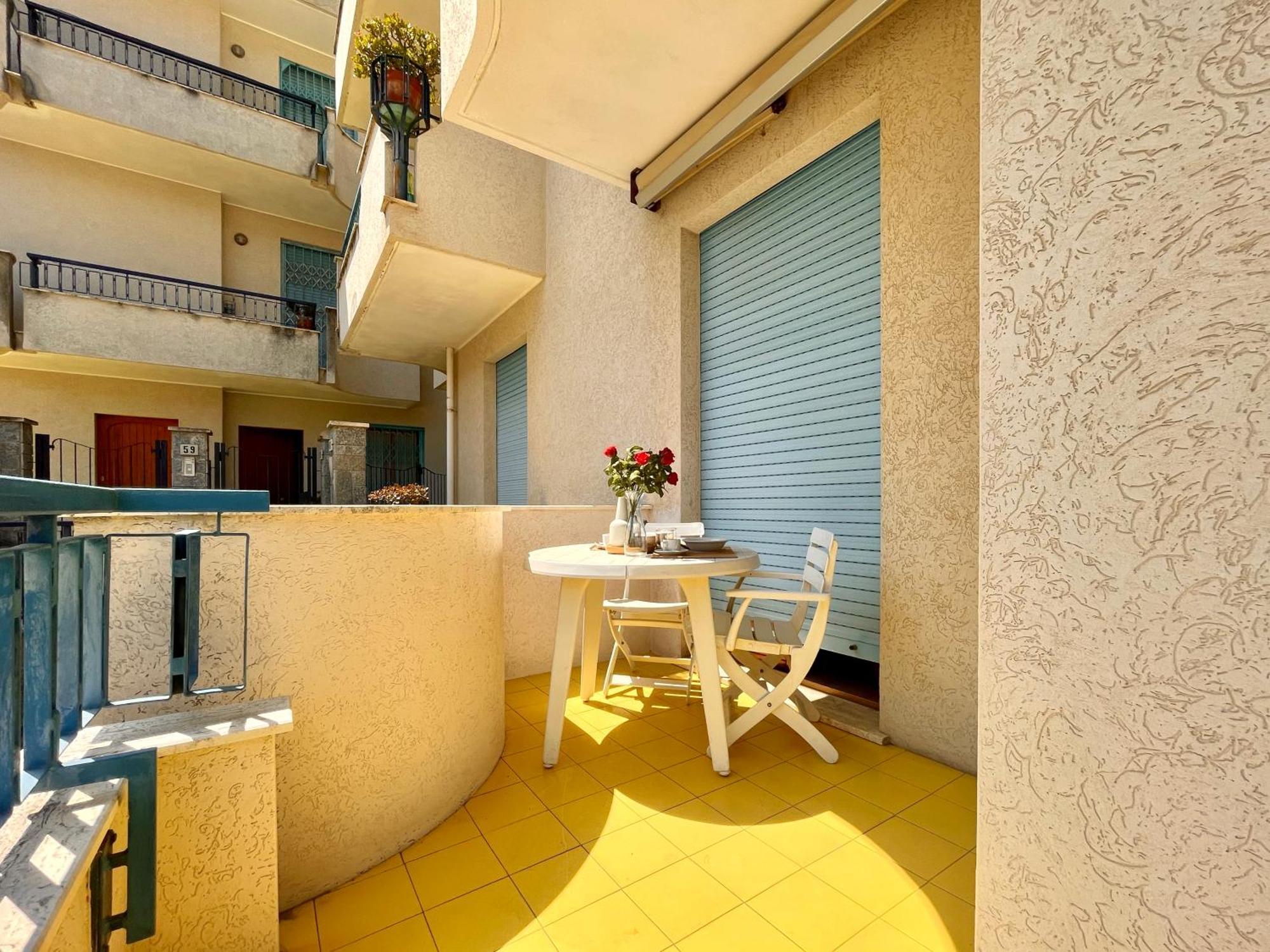 Apartmán 2 Locali A 600 Mt Dal Mare - Free Parking Ceriale Exteriér fotografie